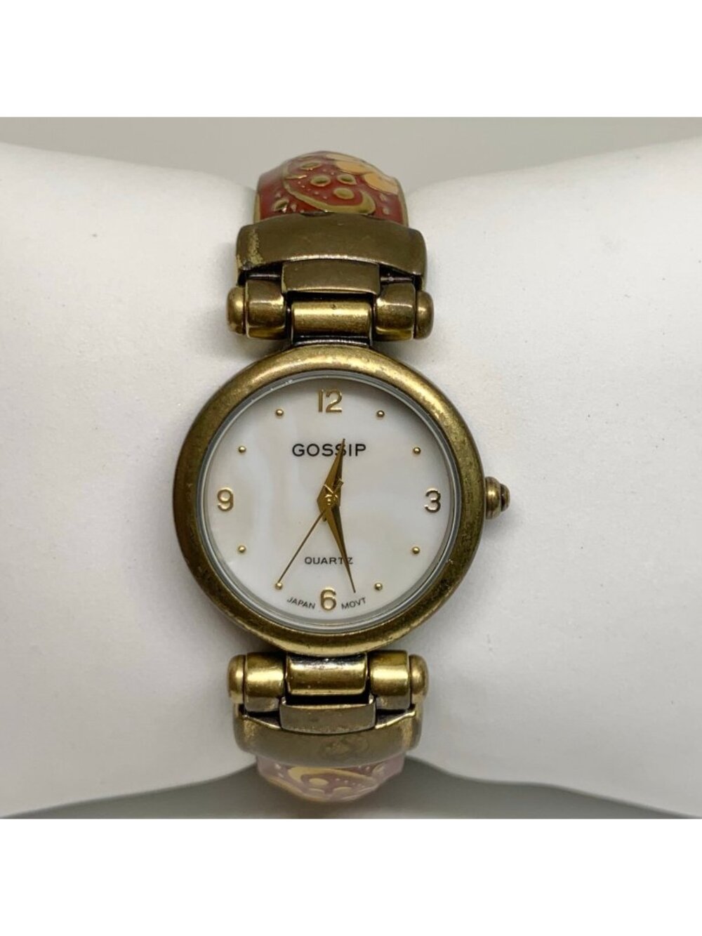 Gossip women’s floral cuff bracelet bronze tone 28mm quartz analog running